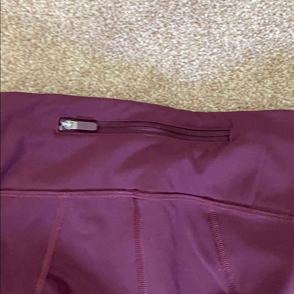 Size 2 Lululemon pants red - Picture 4 of 5